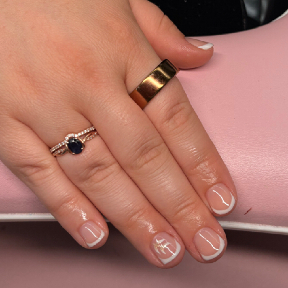 Simple Design Gel Manicure at Modern Mane Salon in Selah, WA