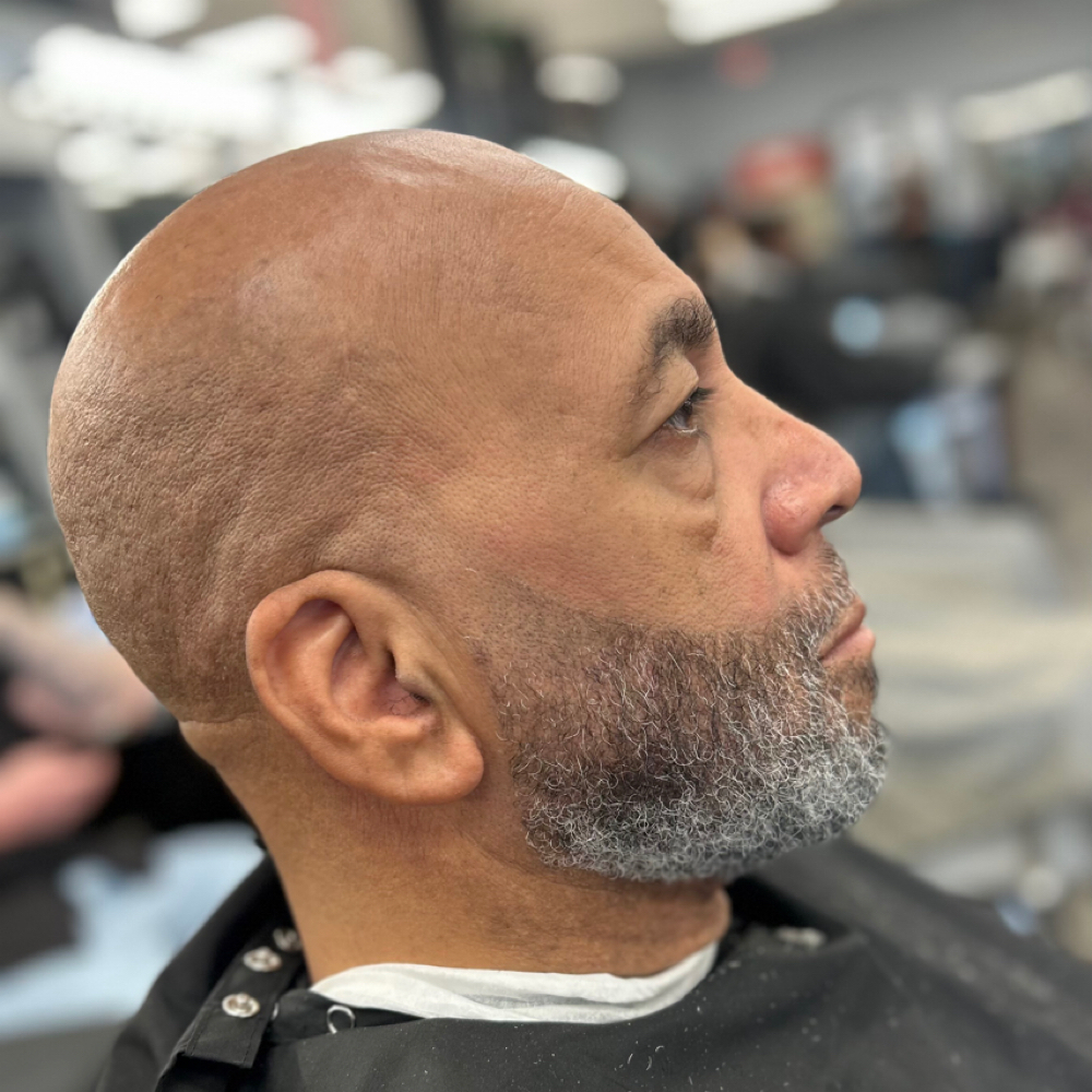 Beard Trim / Shape Up at CME in Waverly, OH