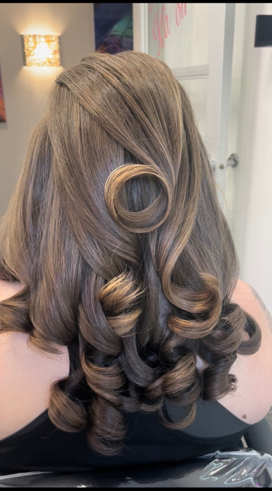 ROUND BRUSH BLOWOUT