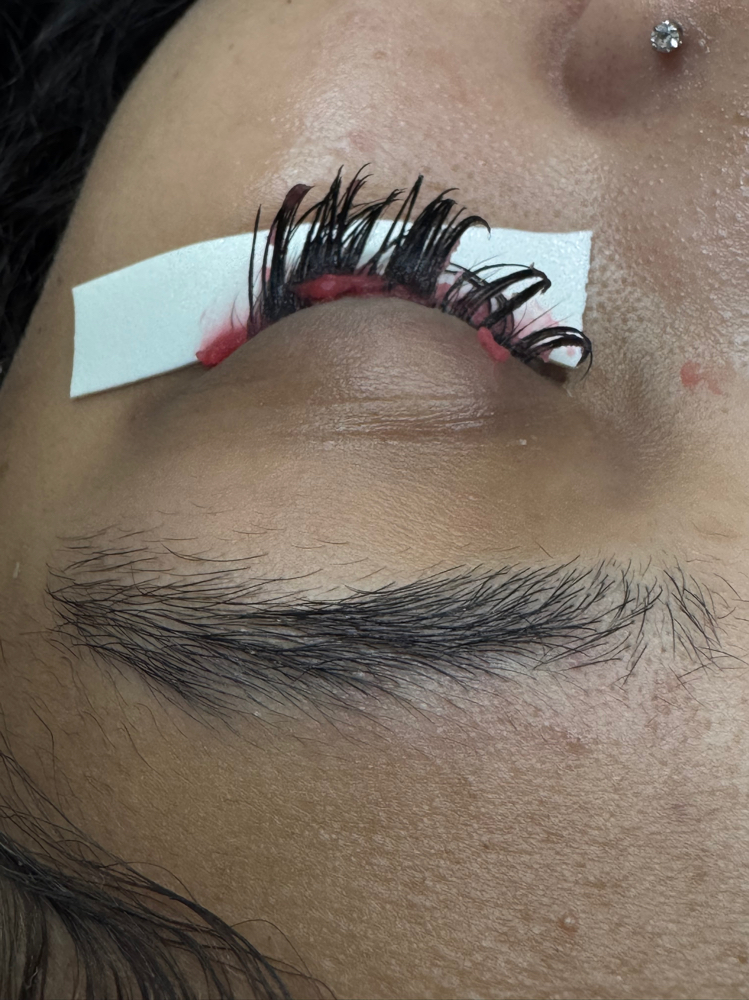 Lash Removal