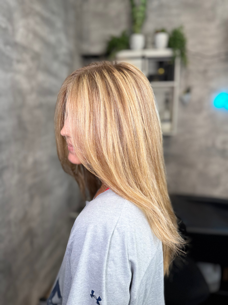 Full Head Highlight/Balayage