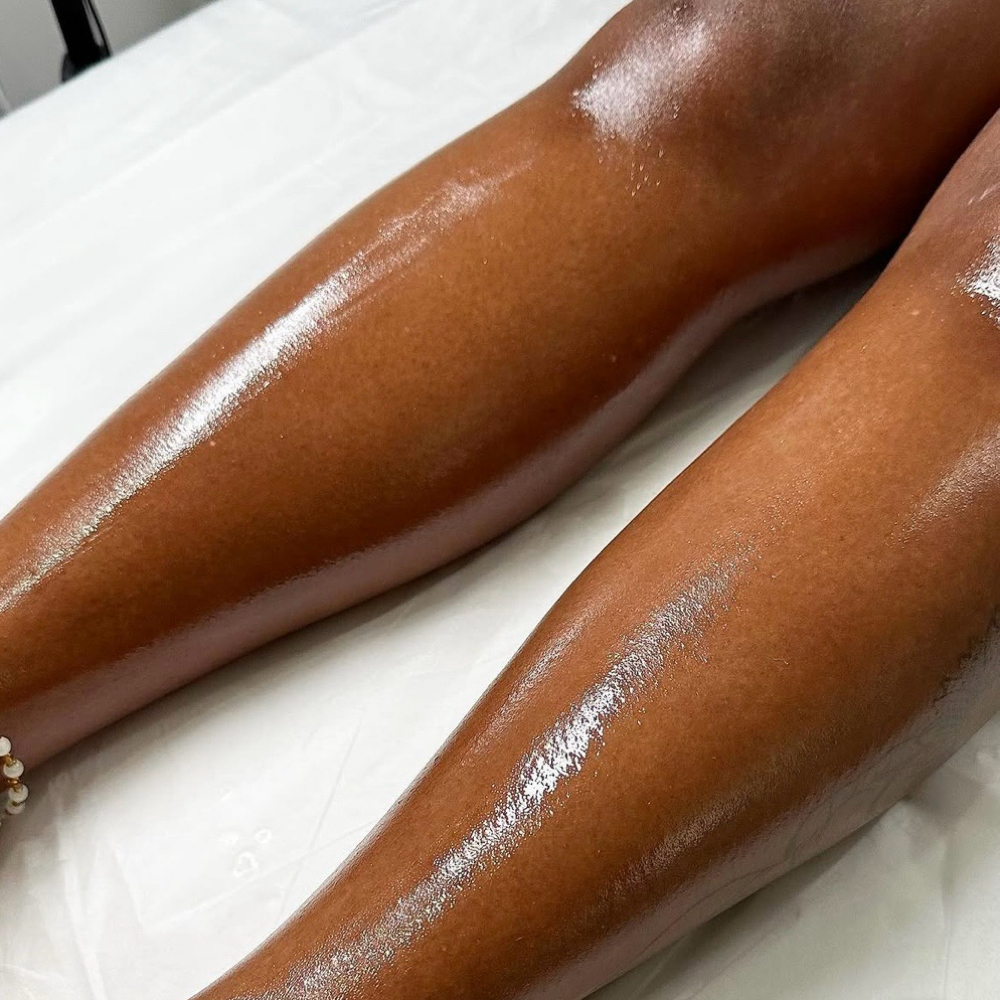 Wax Wednesday Full Leg Wax at Prickly Buns Skincare & Wax in Richmond Heights, MO