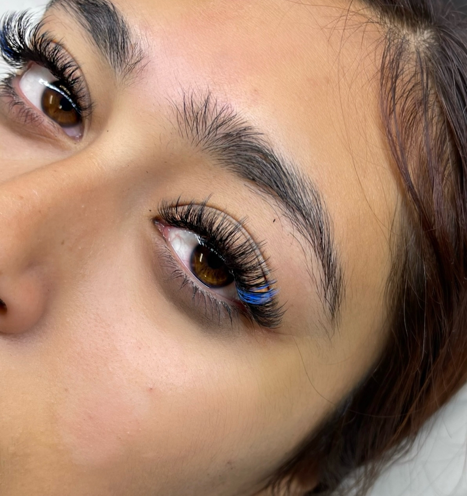 Add Colored Lashes