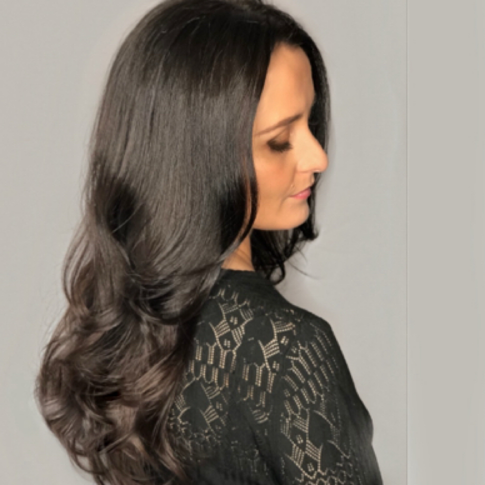 Mini Root Touch Up at A.M.Artistry Salon in Buffalo, NY