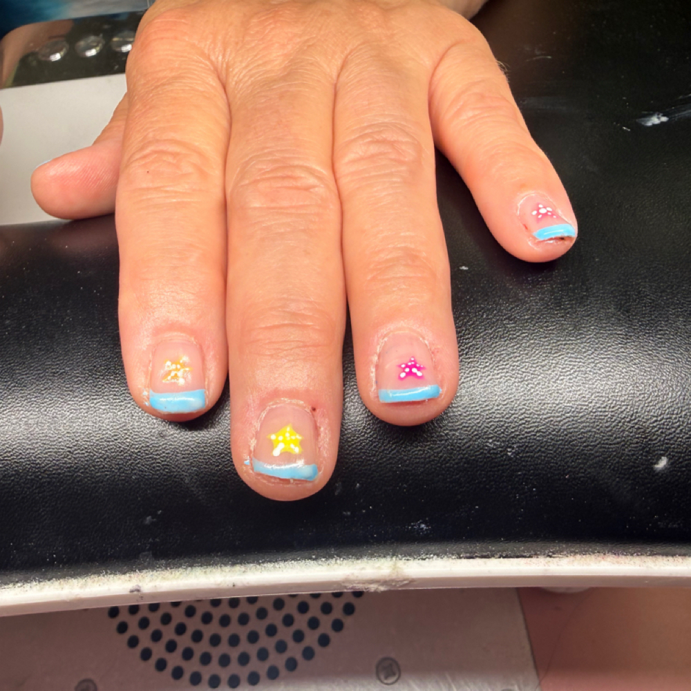 Dry Mani at Blood Sweat & Shears in Fernley, NV