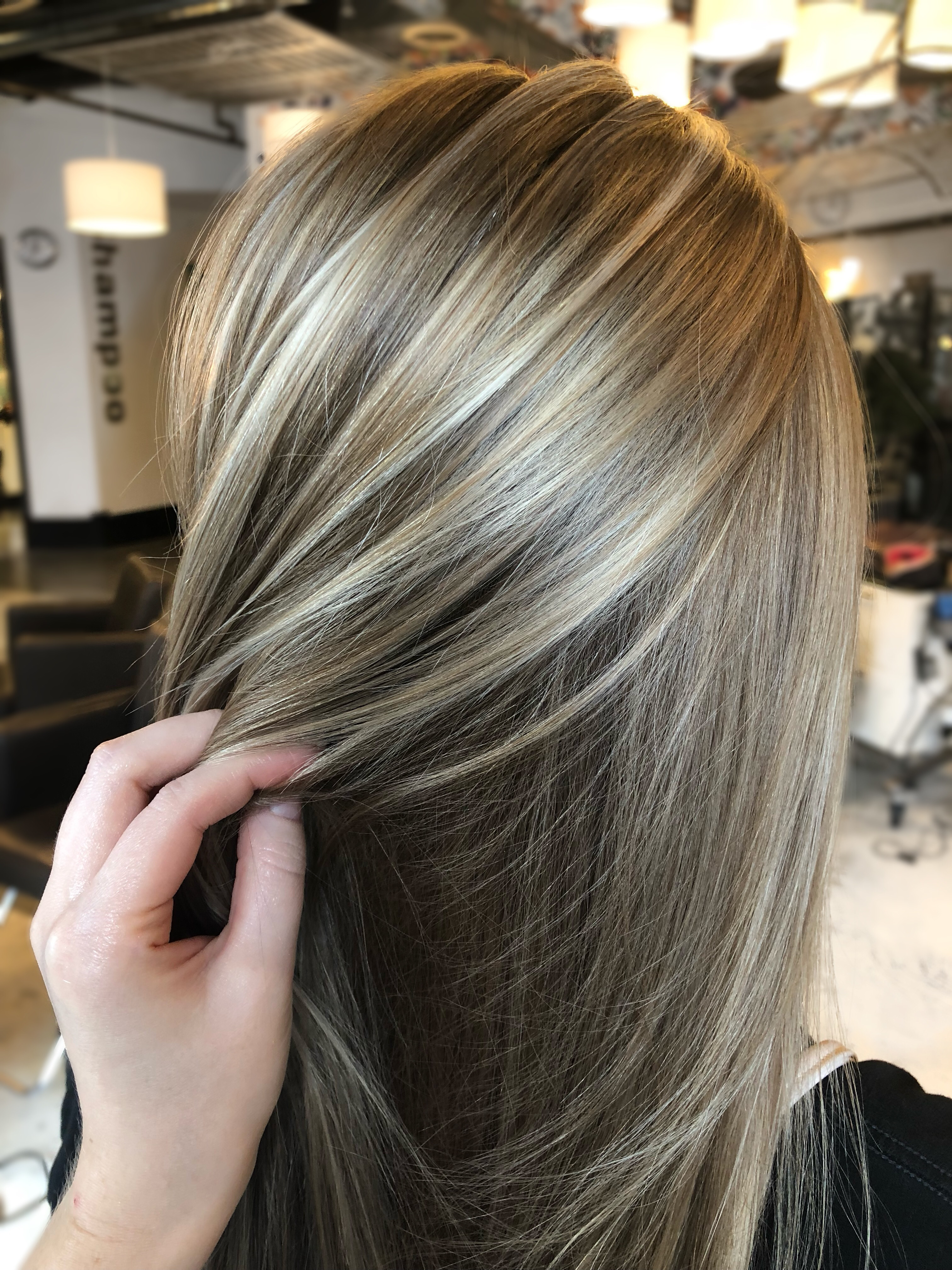 Accent Highlight & Haircut
