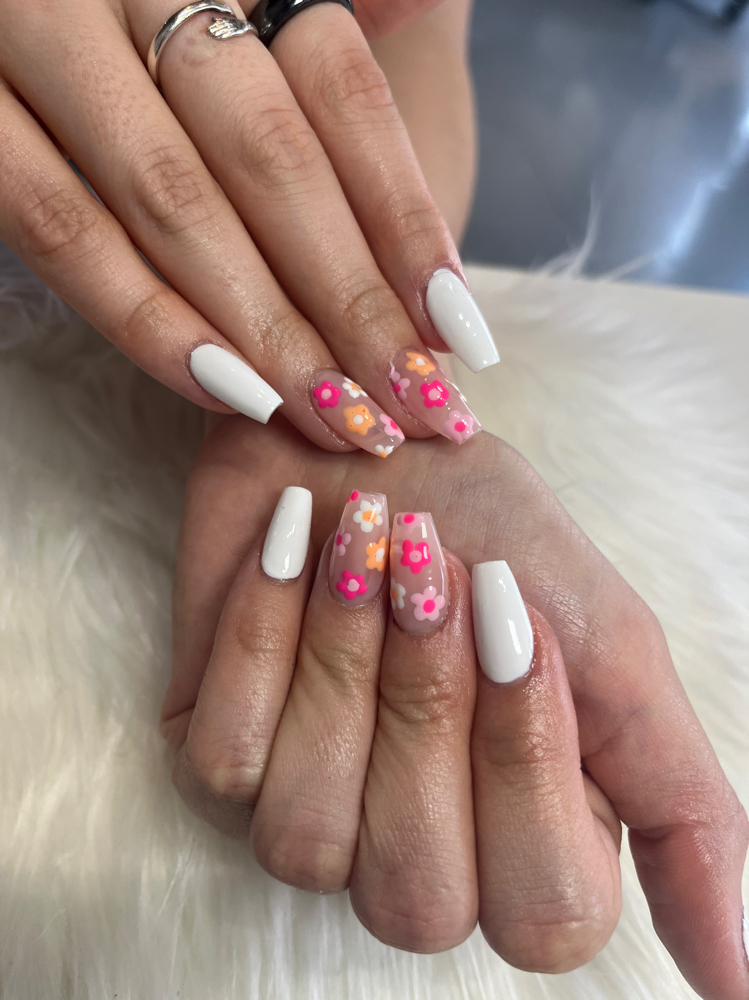 Simple Nail Art