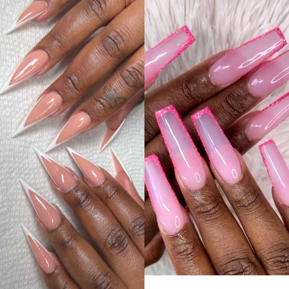 Nude Set With Border Around Edge