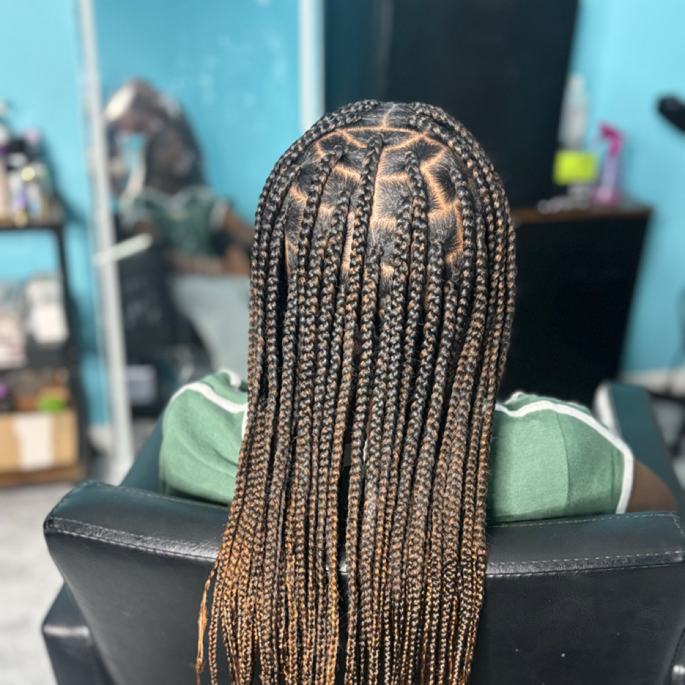 💎 Knotless Braids at GlamSus LLC in Naperville, IL