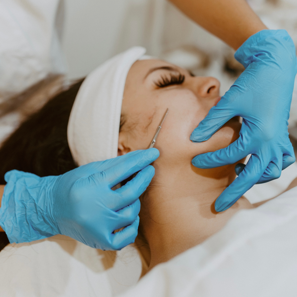 Dermaplane Facial