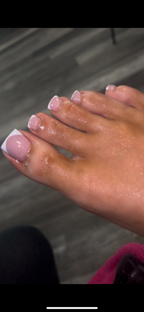 PolyGel Full Set on toes+ Full Pedi