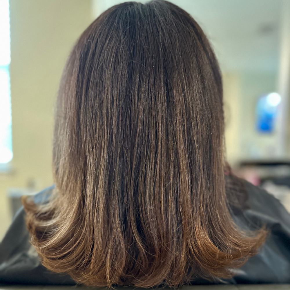 Haircut (Includes Shampoo/Style) at Mirame Hair Studio in Roundrock, TX