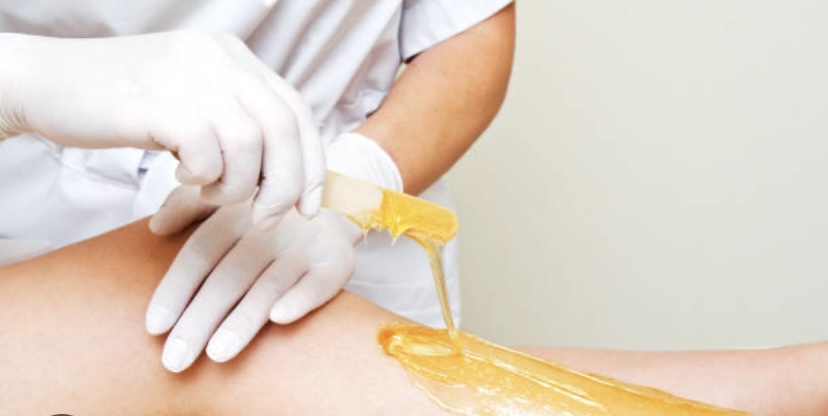Waxing/Sugaring (Half Legs)
