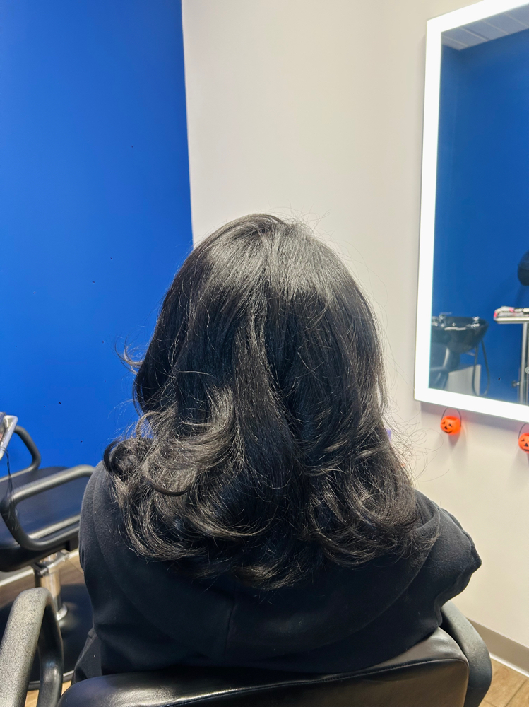 NYC Deluxe Silk Press Blowout