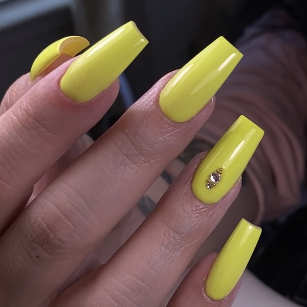 Basic Natural Long Length Mani