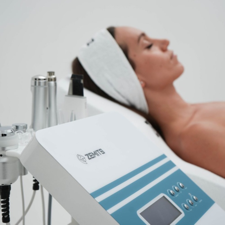 Korean Glass Skin Facial at Skinglowwithliza in Charlotte, NC