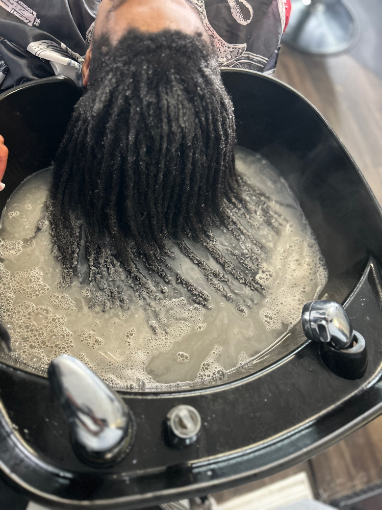 DETOX ON DREADS