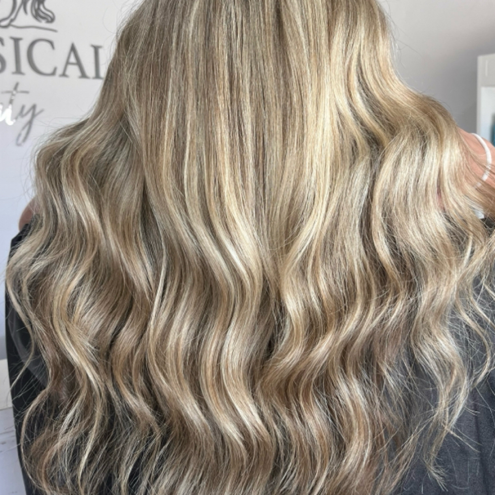 Partial Highlight at Jazmyn Meeker | HAIRSTYLIST in Woodway, TX