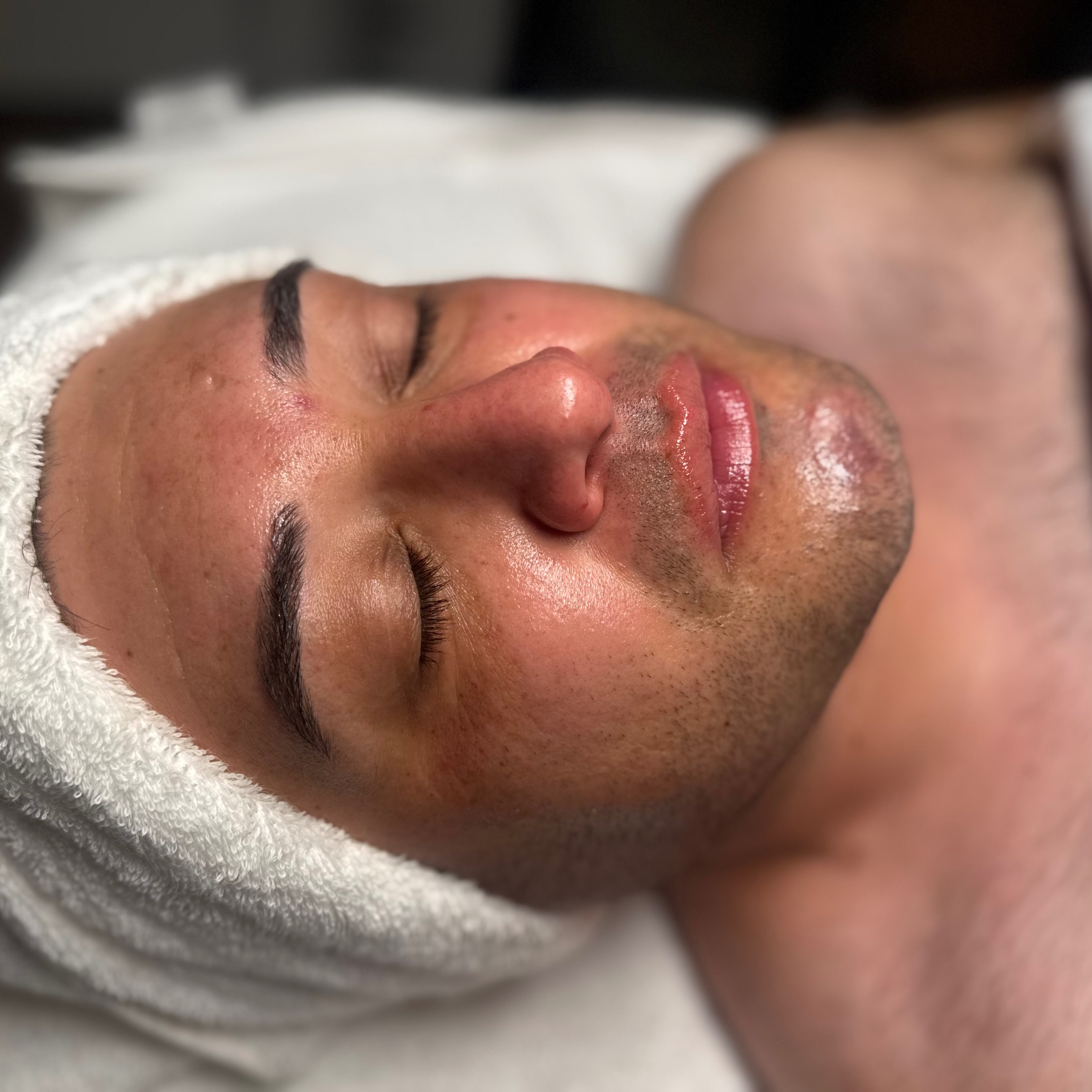 30min image signature facelift at Eladia Loaiza in Sacramento, CA