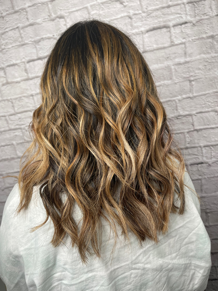 Half Head Foil at Beauty by Alina in Kankakee, IL