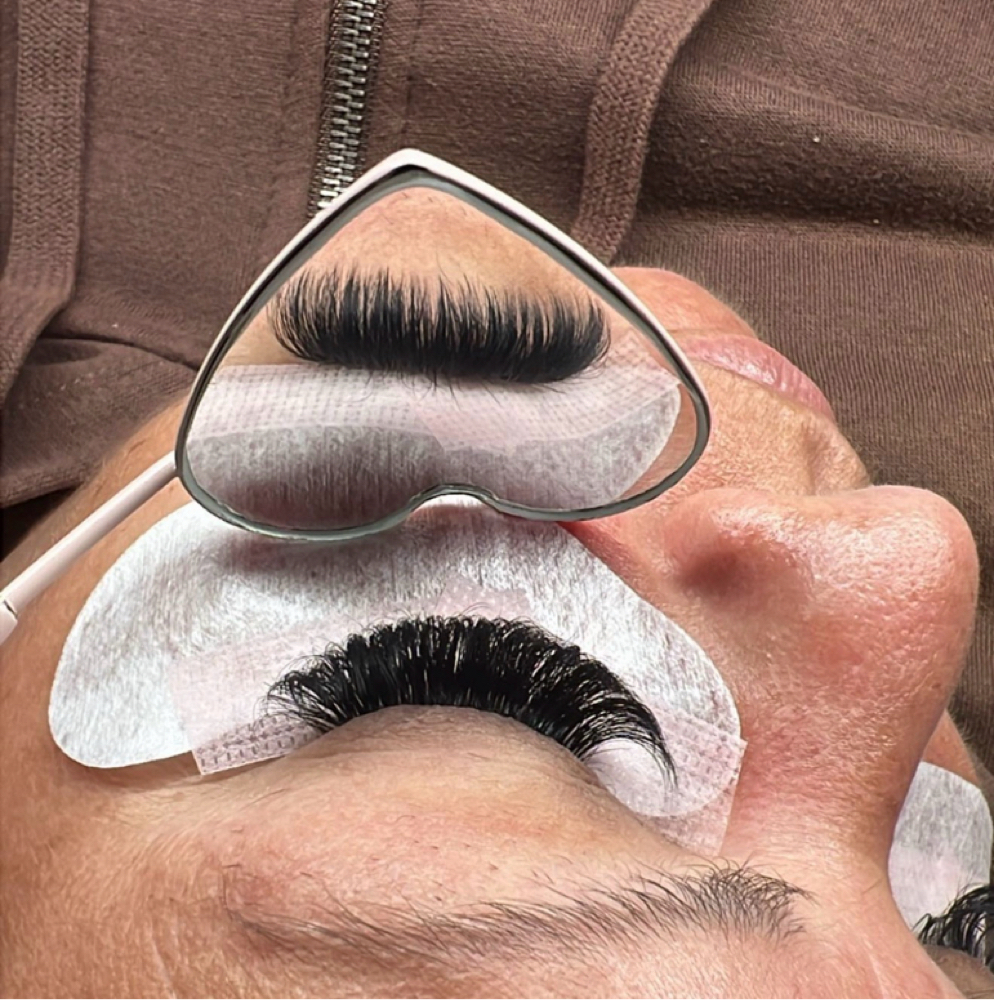 Foreign Fill at luxxelashartistry in Janesville, WI