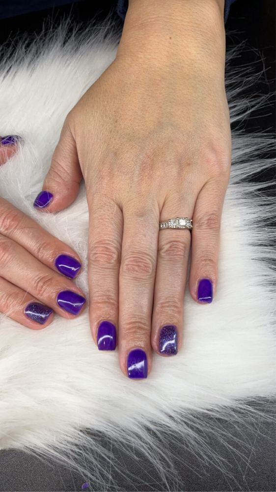 Gel Polish Mani