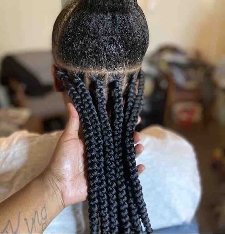 BOX BRAIDS MEDIUM EXT at BEAUTY SPECIALIST in Brooklyn, NY