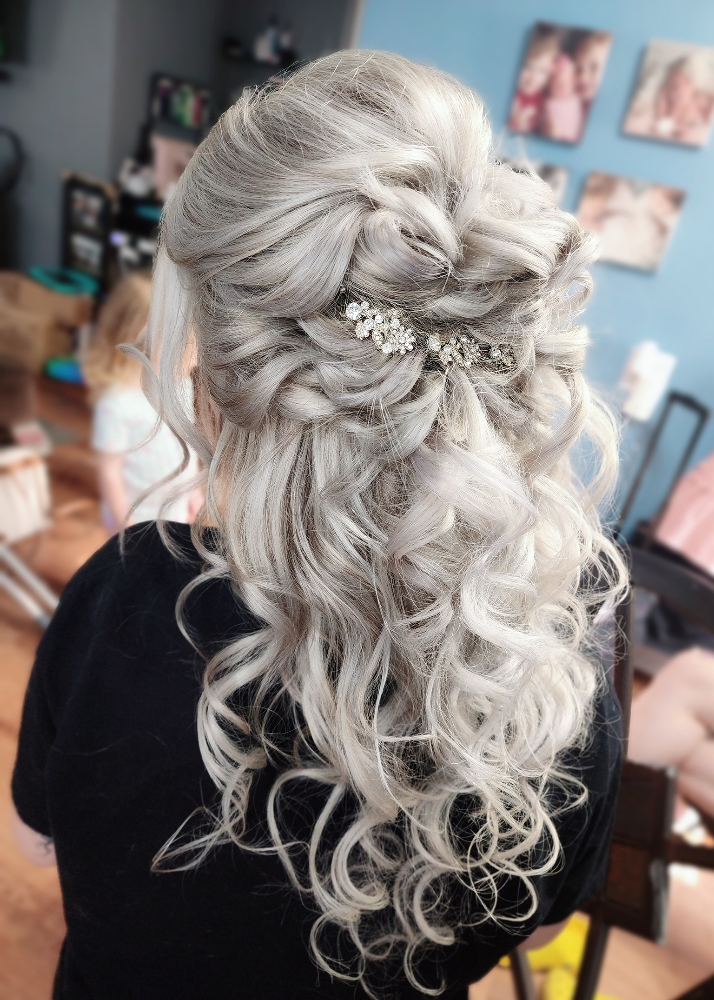 Brides Hair For Wedding Day!