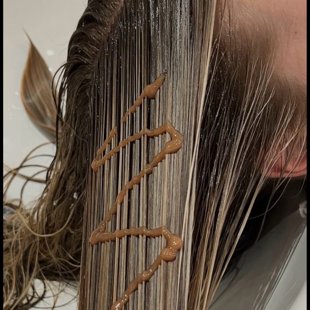 Gloss / Blonde Refresh Toner