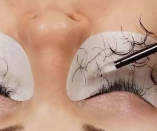 Lash Removal at Studio 981 in Richmond, VA