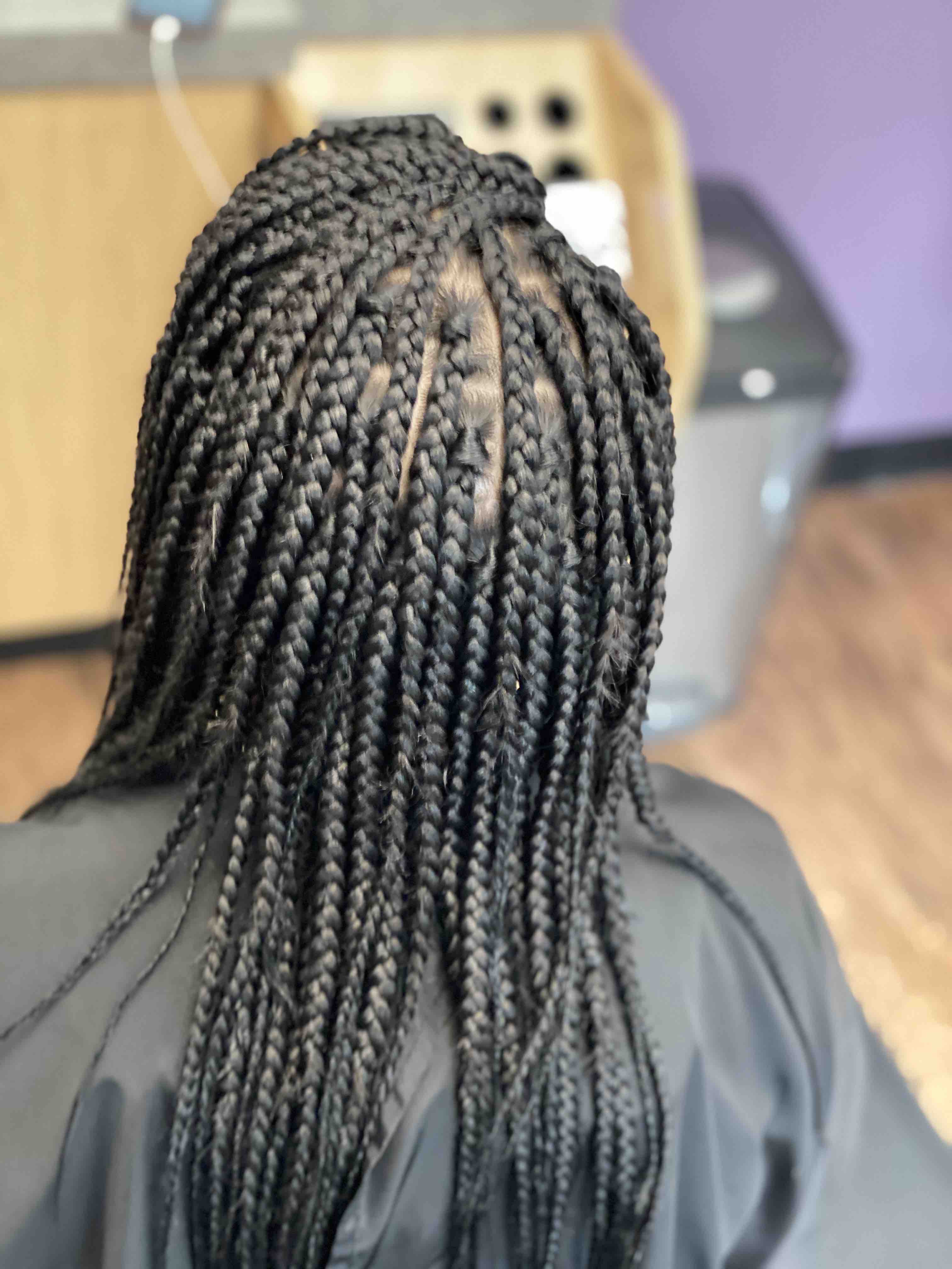 Box Braids Knotless Medium 20”