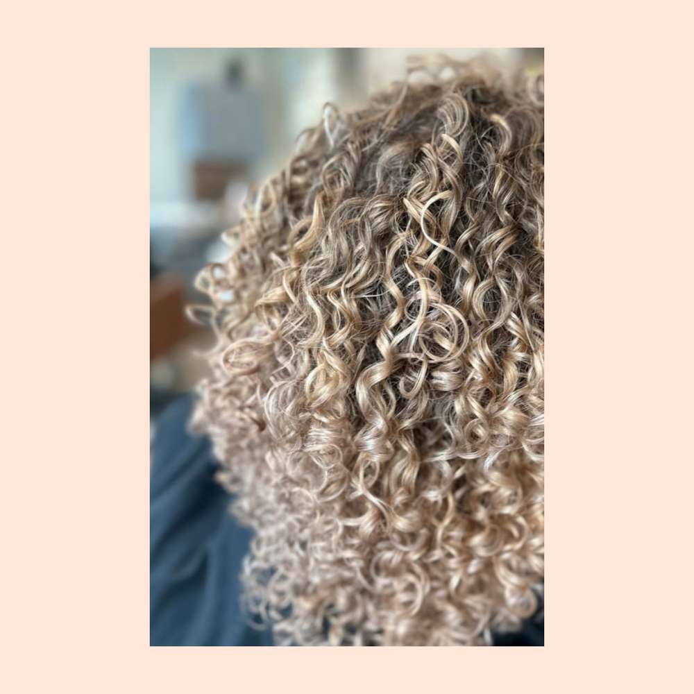 Curly Cut