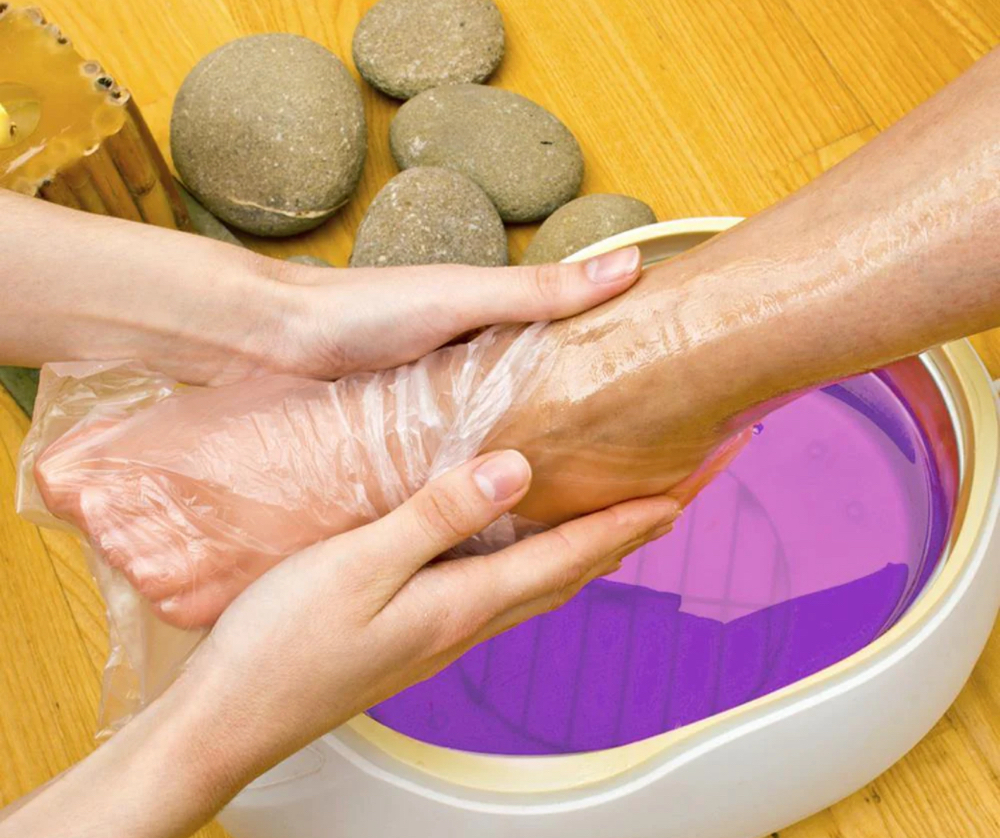 Collagen Pedicure at Happy Nails & Spa in Aurora, IL