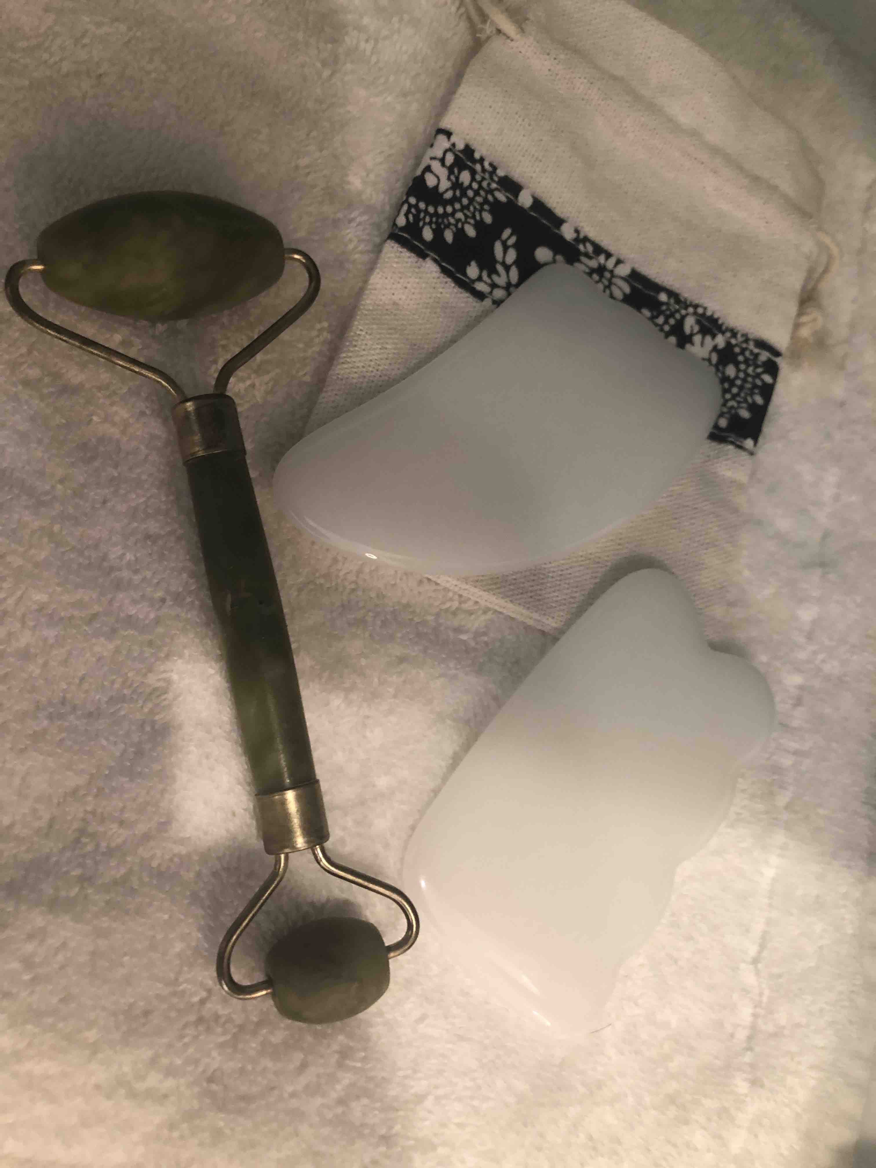 GUA SHA FACIAL