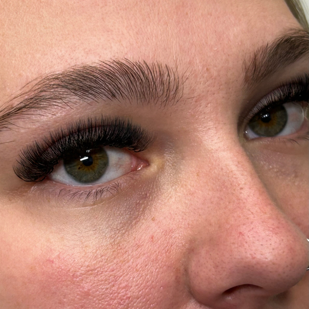 Full Volume Set at Eyeconic Beauty in Johnstown, CO