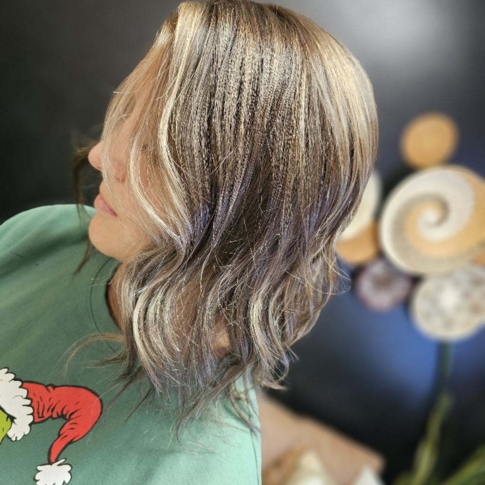 Partial Weave/highlight at TaDa Salon in rock valley, IA