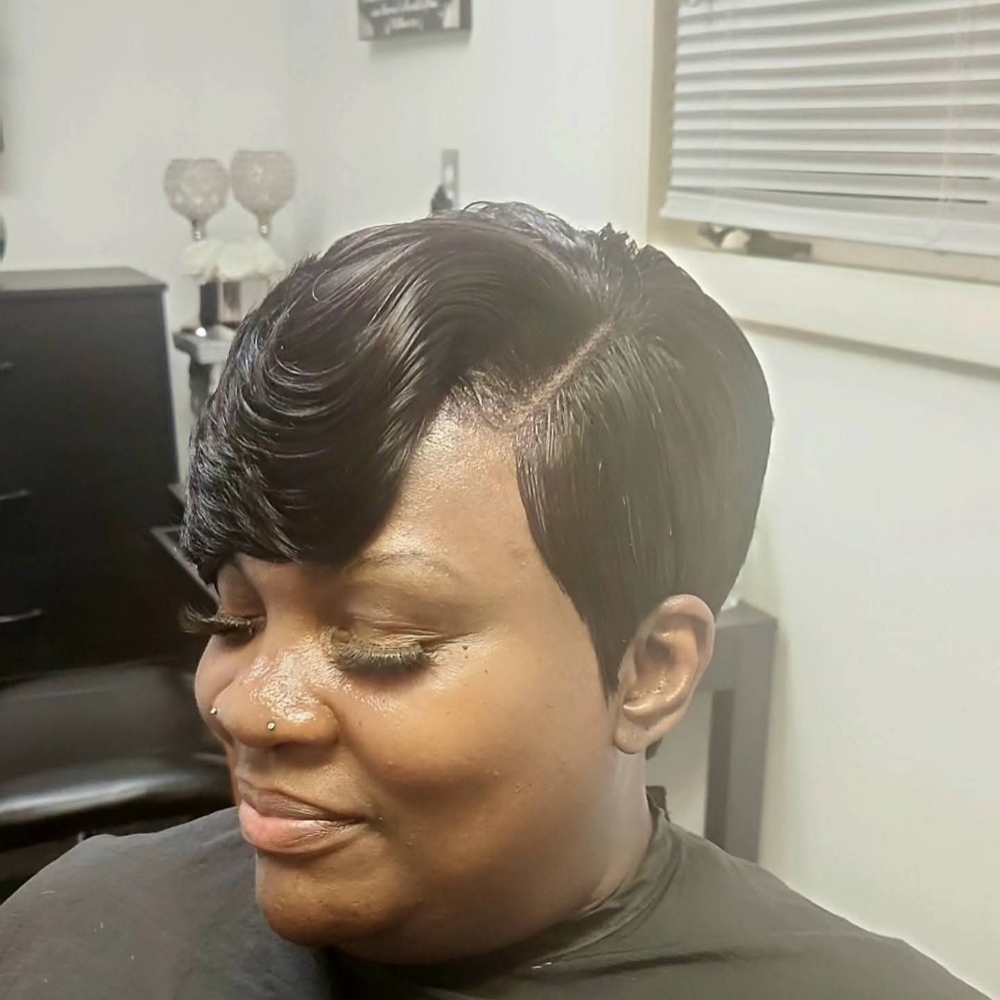 Short Quickweave w/Closure at Leandrea's in Chesterfield, VA