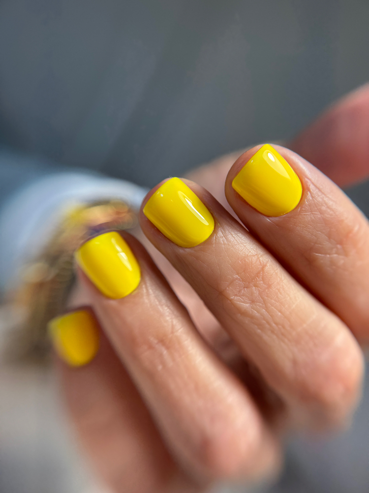 Manicure + Hard Gel (Short)