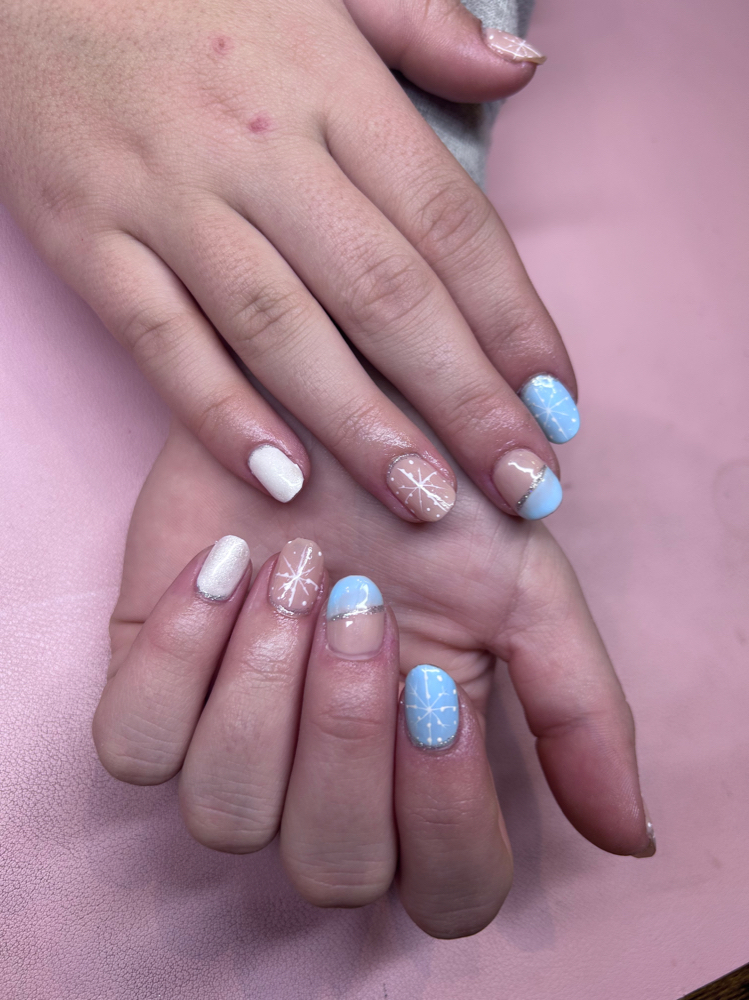 Change Gel Color at Turquoise nails in Capitan, NM