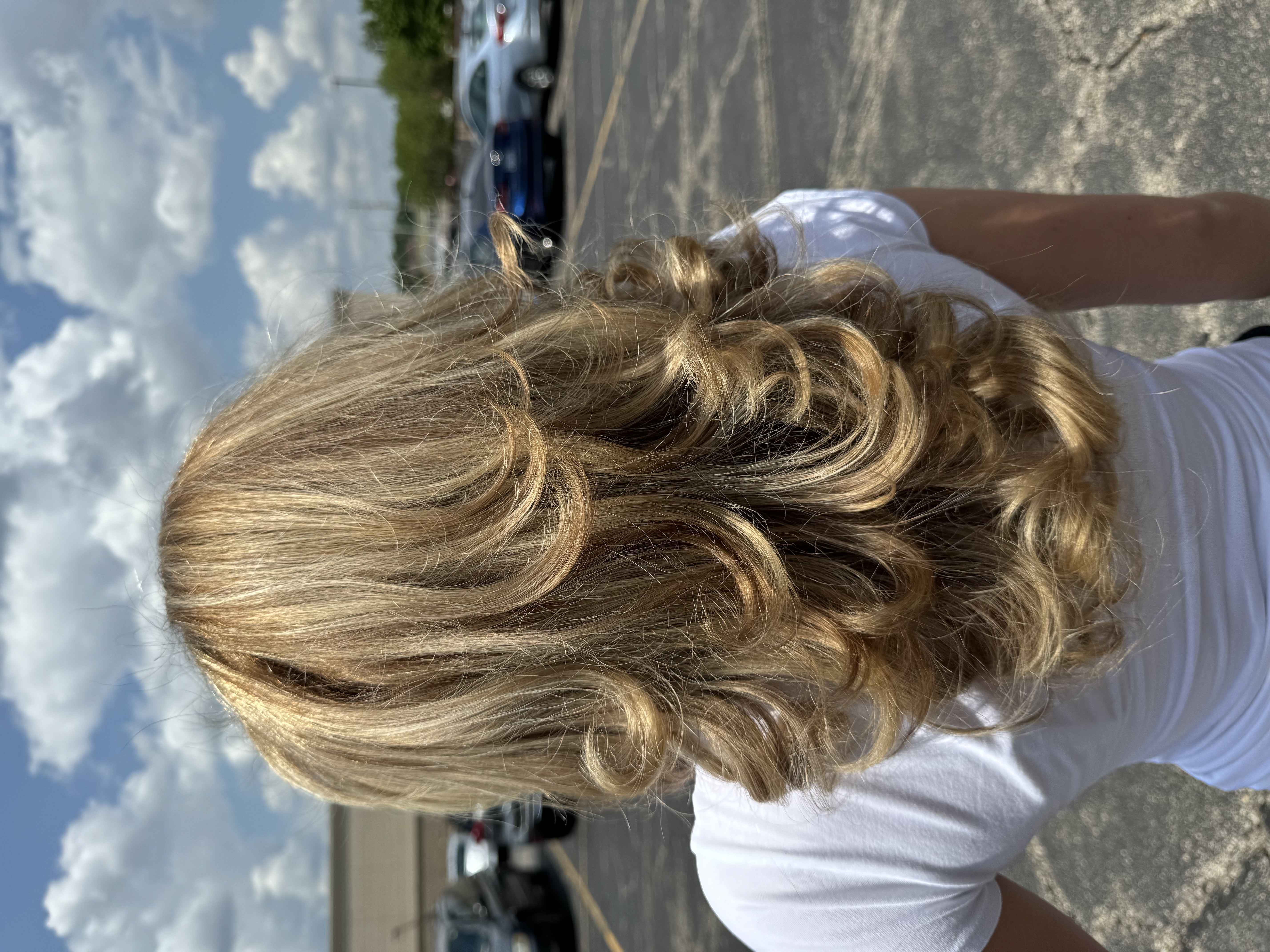 Shampoo/ Blowout