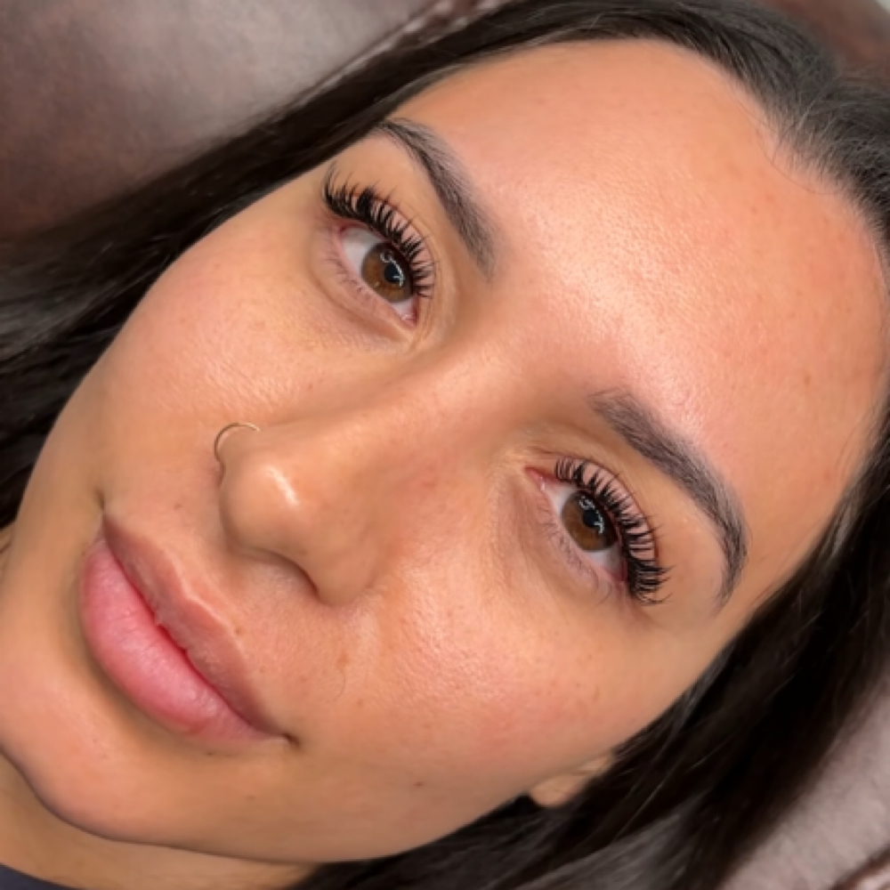 Classic Wet Full Set at The Glam Soul Beauty LLC in Carrollton, TX