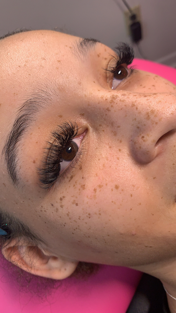 Hybrid Lashes at Angela Artistry in Plant City, FL