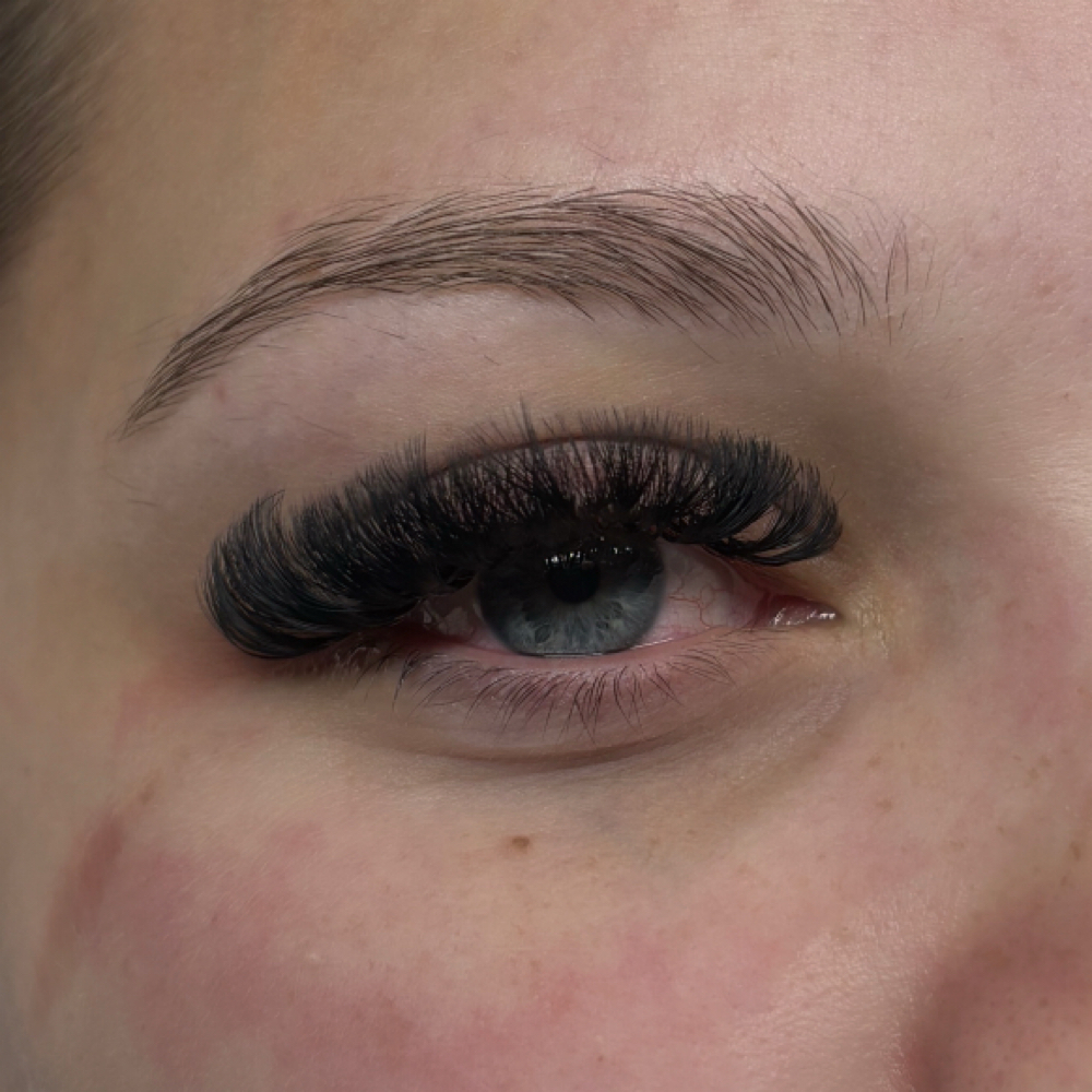 Volume Full Set at Stacey’s Baddie Room in Odessa, TX