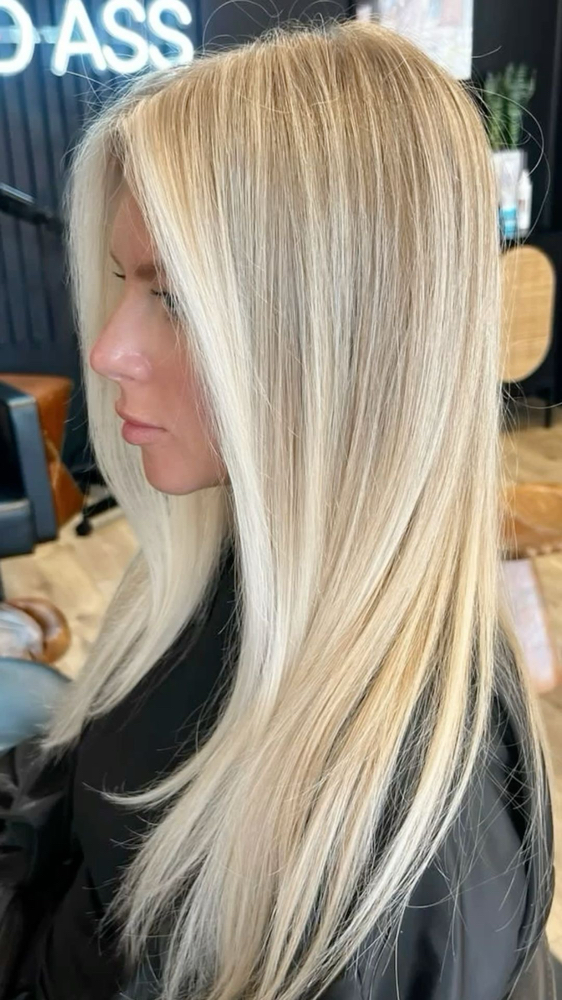 Full Highlight at Pretty Haven Salon Co. in Bluff Dale, TX