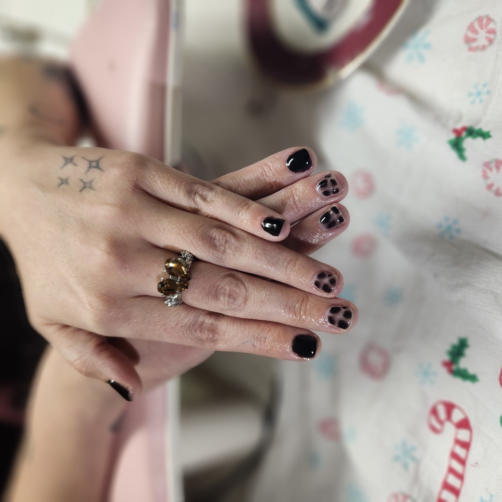 Gel Manicure at DivineDigits in Boardman, OH