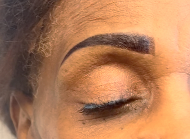 Brow wax & Tint