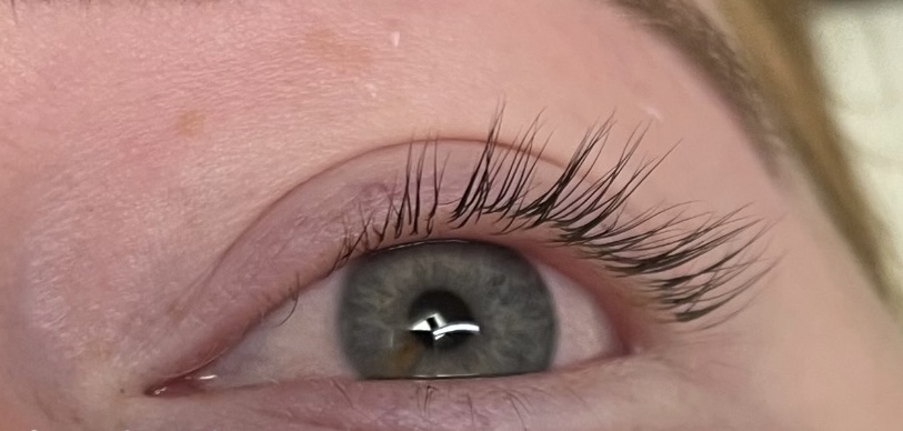 Lash Tinting
