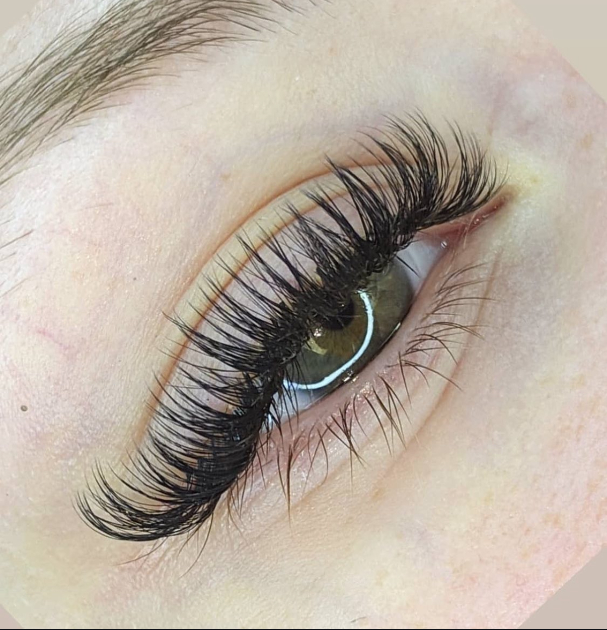 Hybrid Lashes Options