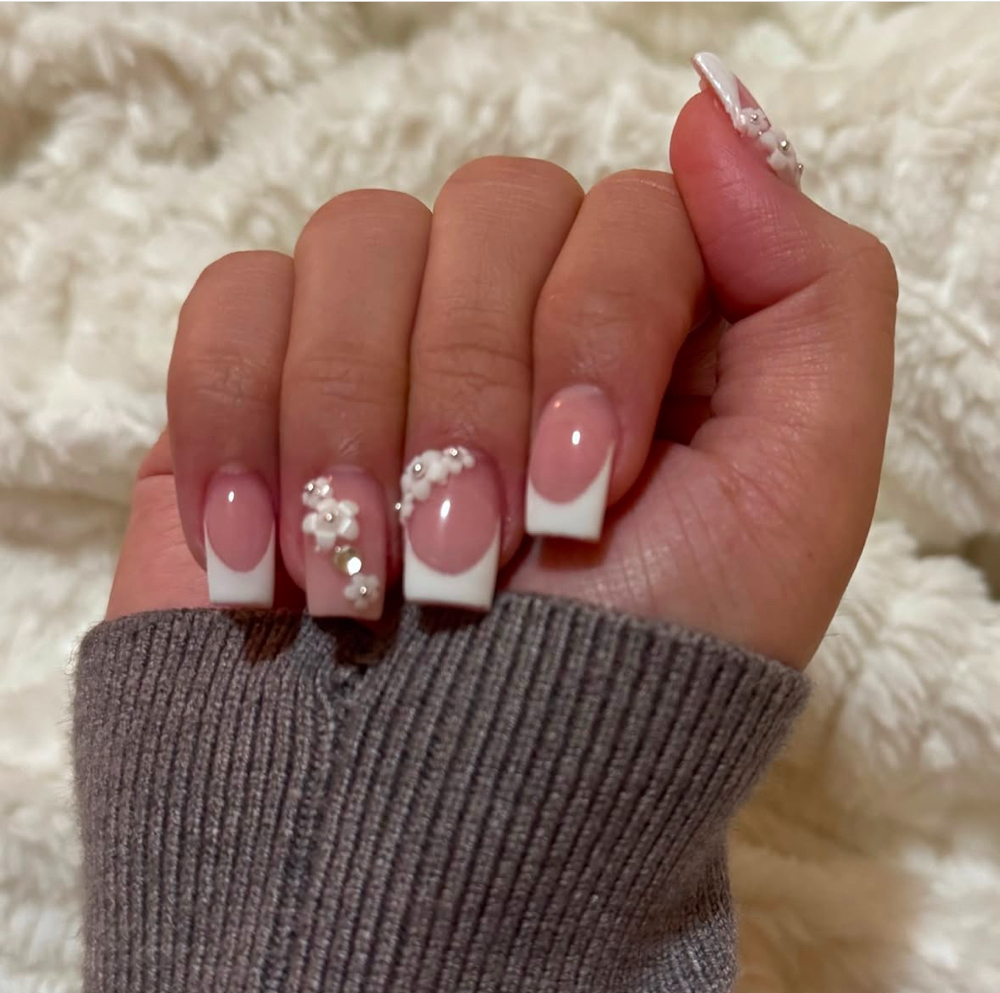 Simple Nail Art
