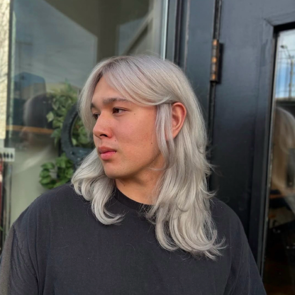 Root Touch Up - Bleach & Tone at EmilyOlyvia in Seattle, WA